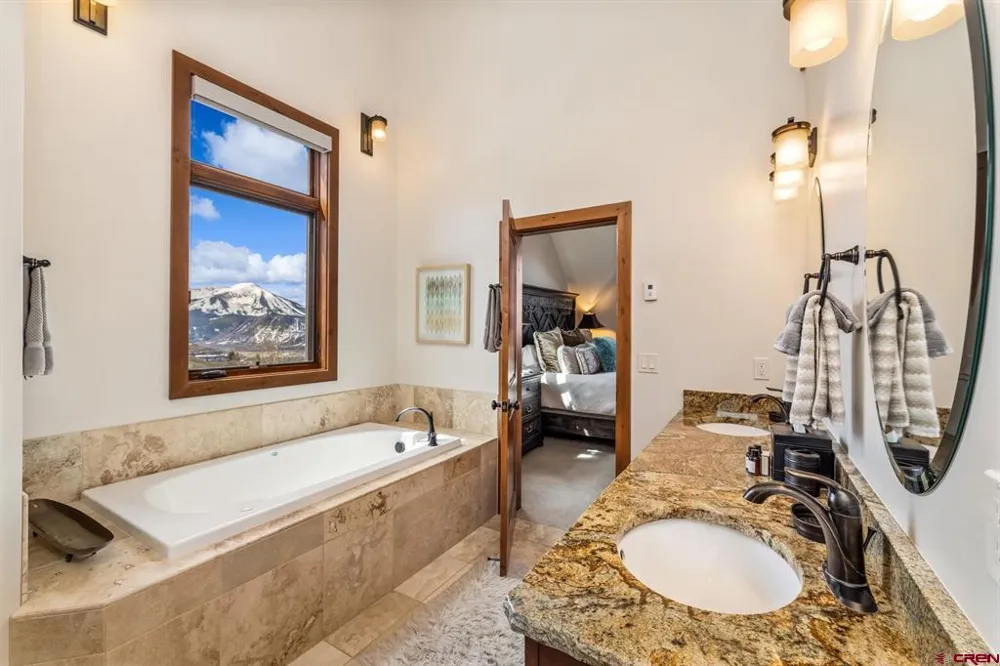 32 Cinnamon Mountain Road Crested Butte, CO 81225