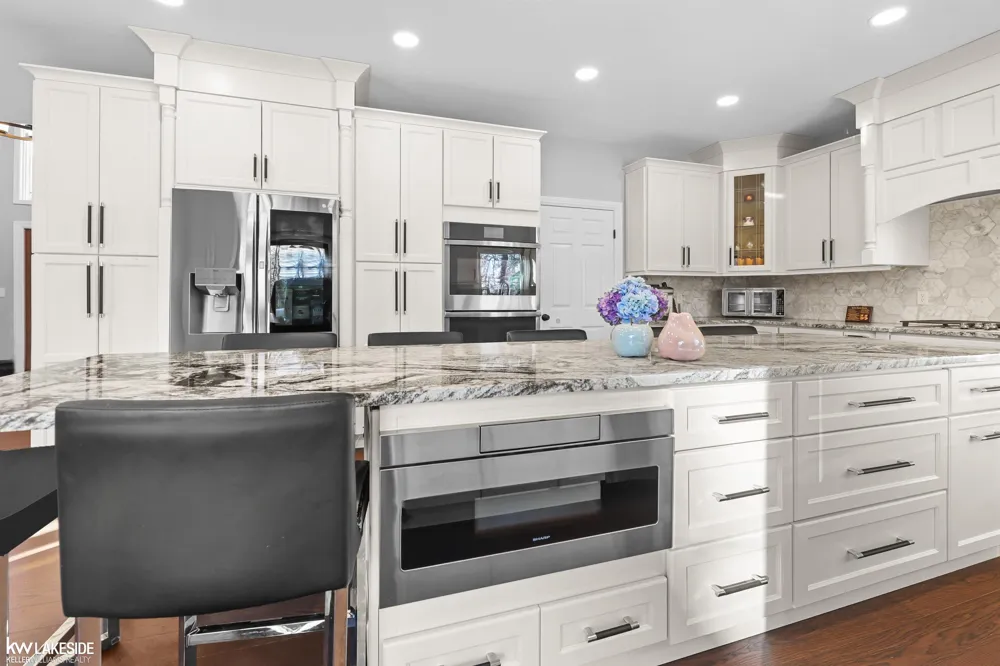 1440 Woodbridge Lane Wixom City, MI 48393