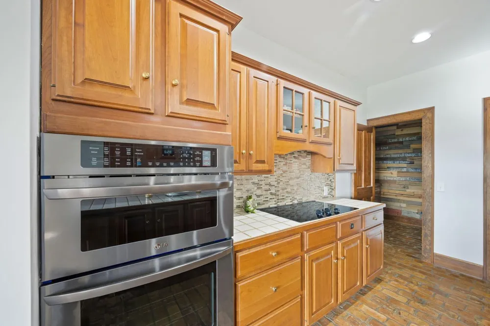 114 Hidden Brook Drive Sweetwater, TN 37874