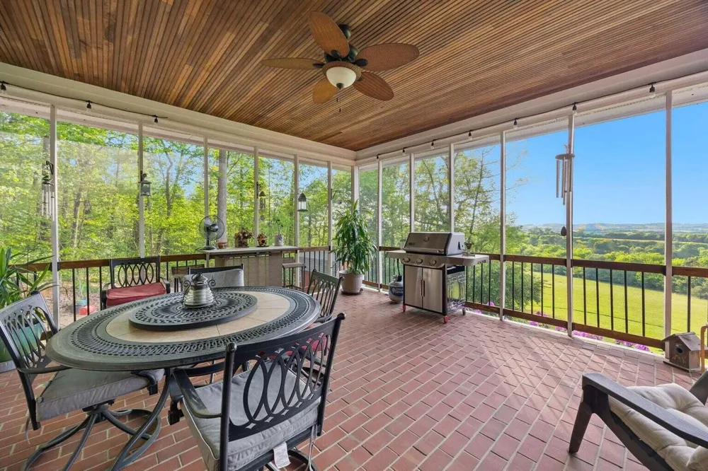 114 Hidden Brook Drive Sweetwater, TN 37874