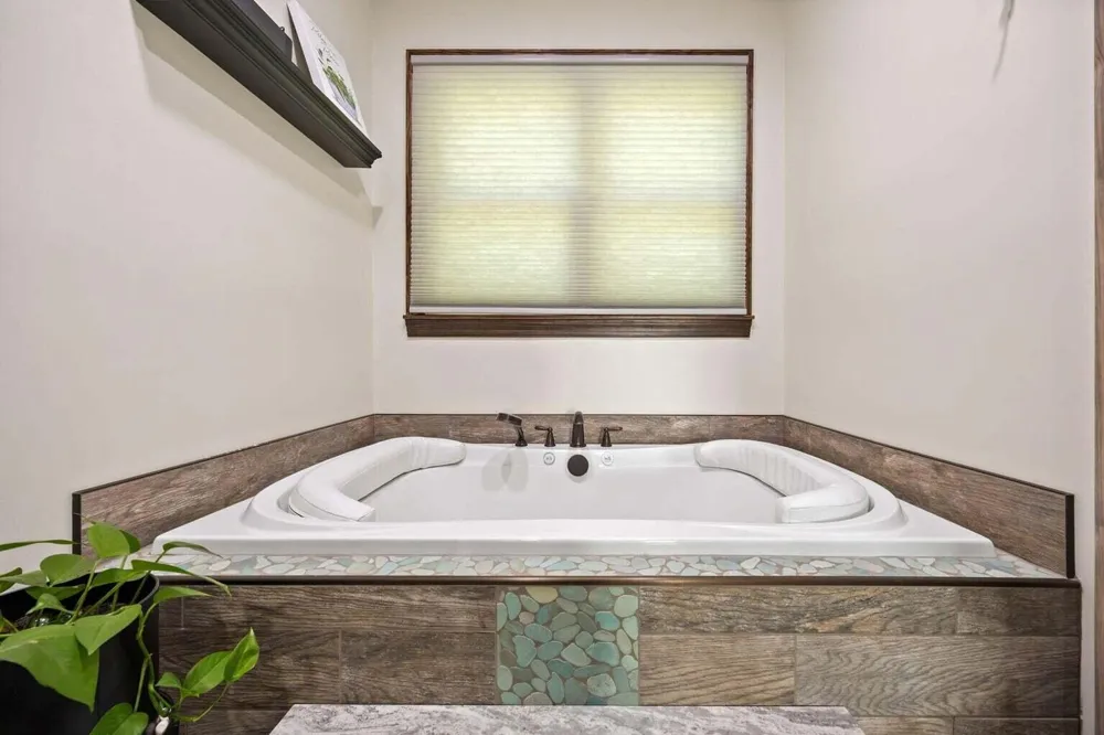 114 Hidden Brook Drive Sweetwater, TN 37874