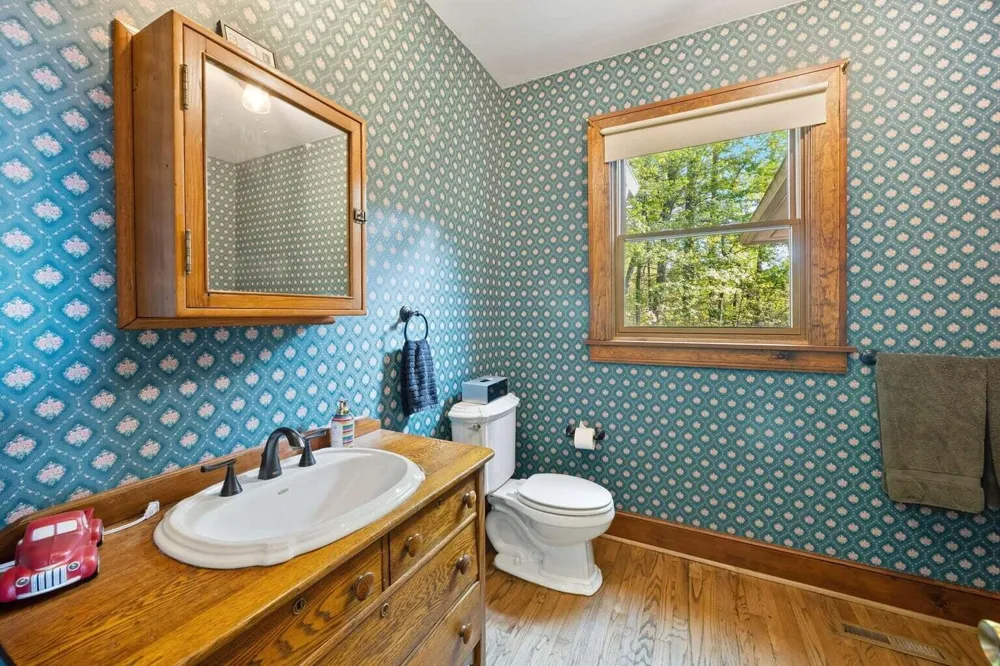 114 Hidden Brook Drive Sweetwater, TN 37874
