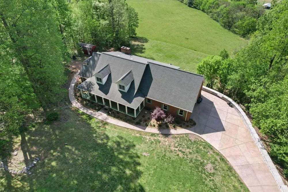 114 Hidden Brook Drive Sweetwater, TN 37874