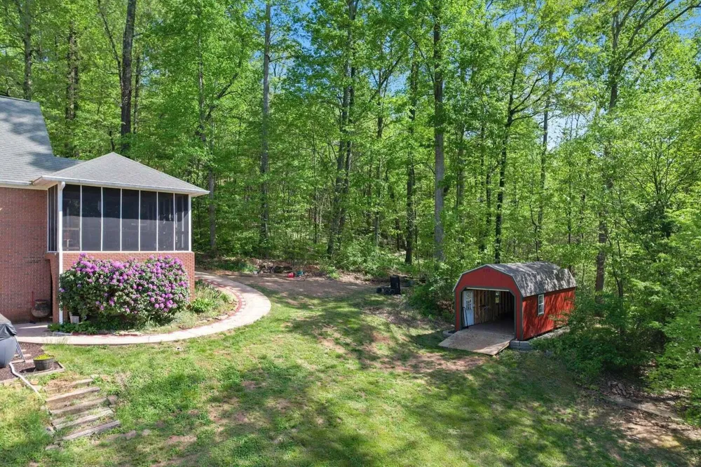 114 Hidden Brook Drive Sweetwater, TN 37874