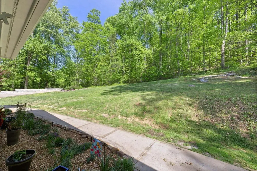 114 Hidden Brook Drive Sweetwater, TN 37874