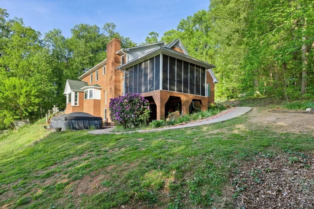 114 Hidden Brook Drive Sweetwater, TN 37874