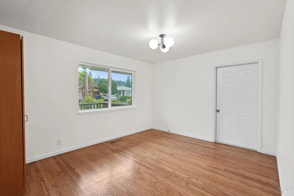 1726 Crinella Drive St. Helena, CA 94574
