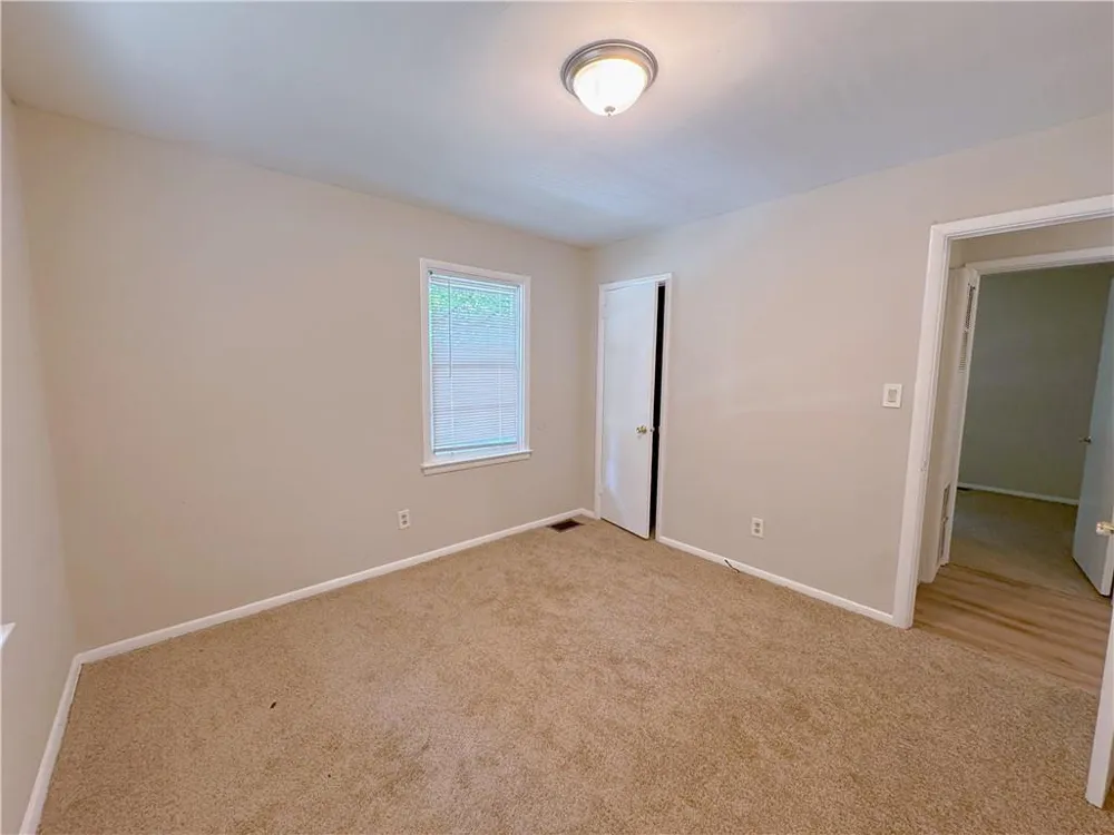 634 Currie Drive Forest Park, GA 30297