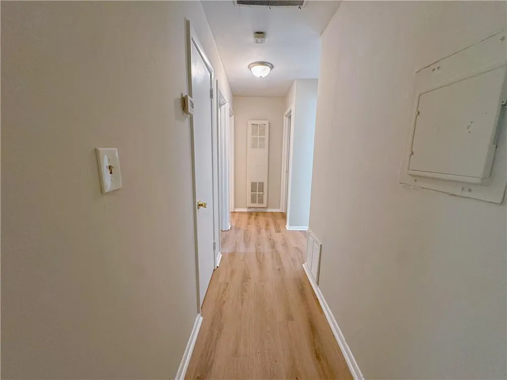 634 Currie Drive Forest Park, GA 30297