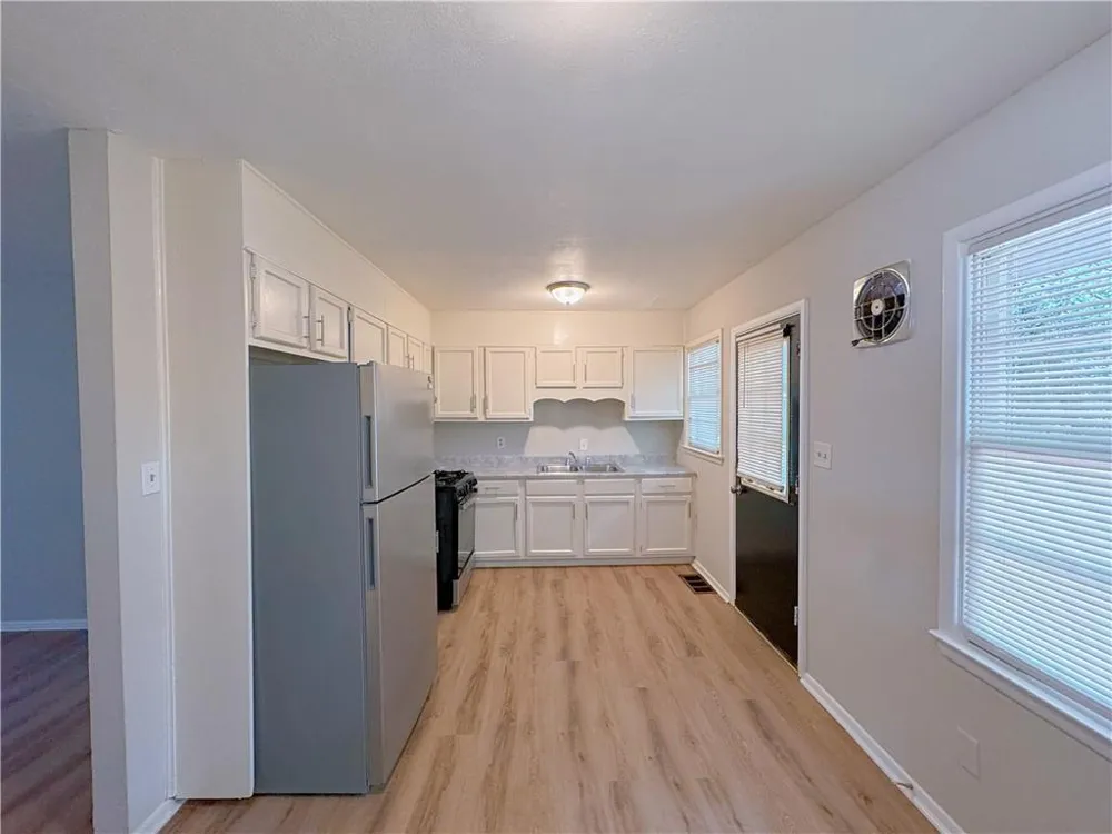 634 Currie Drive Forest Park, GA 30297
