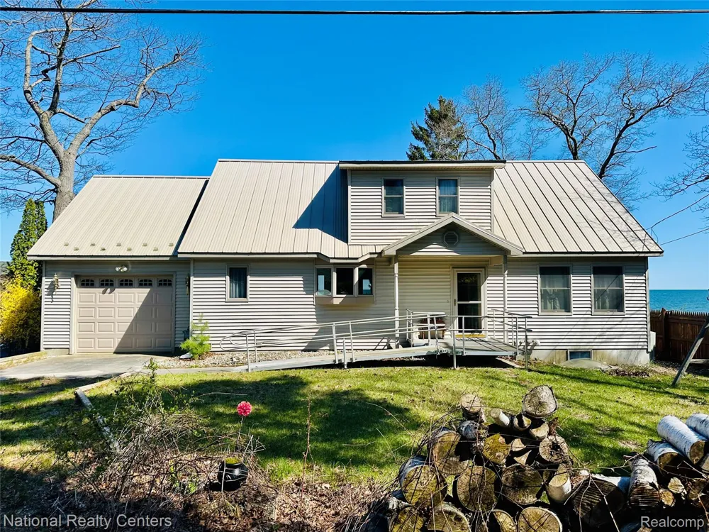 1390 US 23 East Tawas City, MI 48730