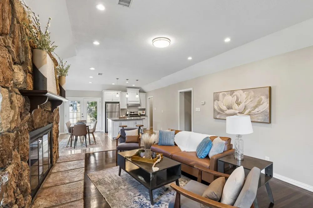 9966 Coppedge Lane Dallas, TX 75220