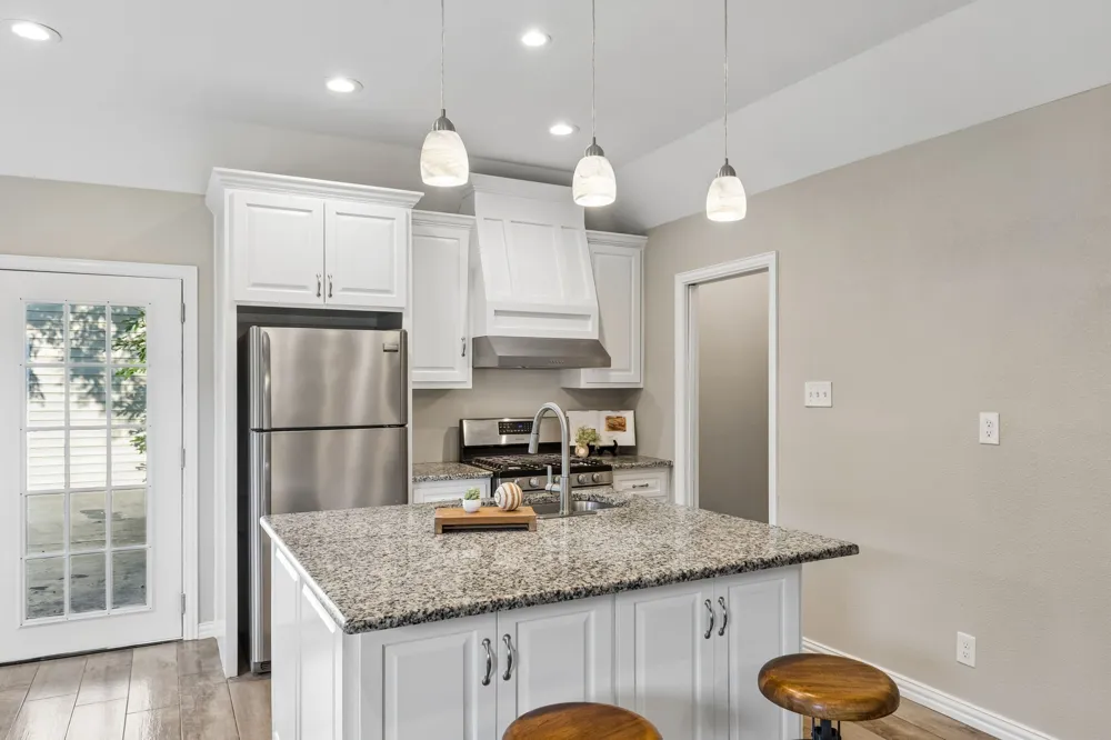 9966 Coppedge Lane Dallas, TX 75220