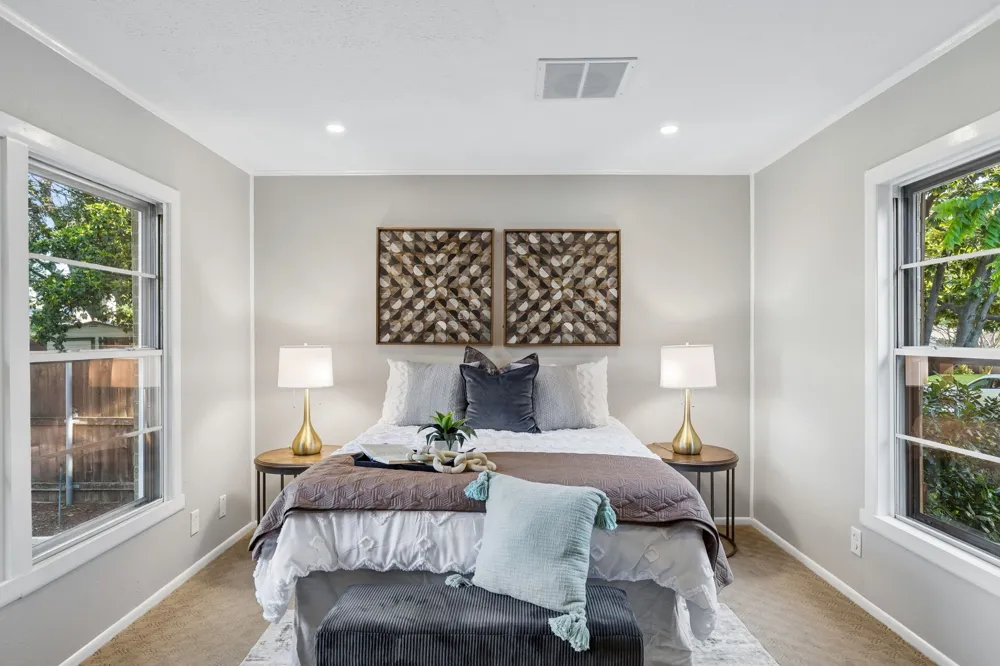 9966 Coppedge Lane Dallas, TX 75220