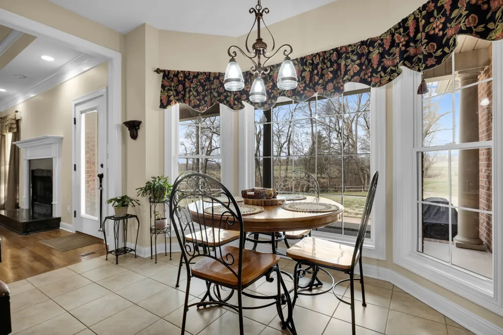5144 Drake Rd Cedar Hill, TN 37032