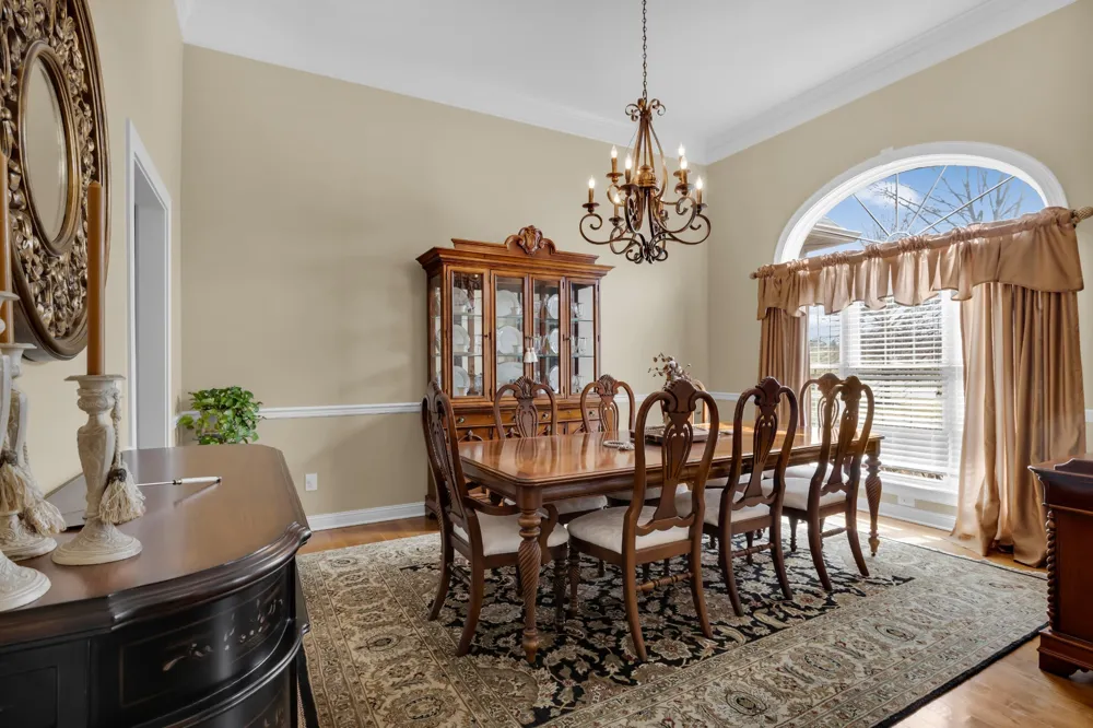 5144 Drake Rd Cedar Hill, TN 37032
