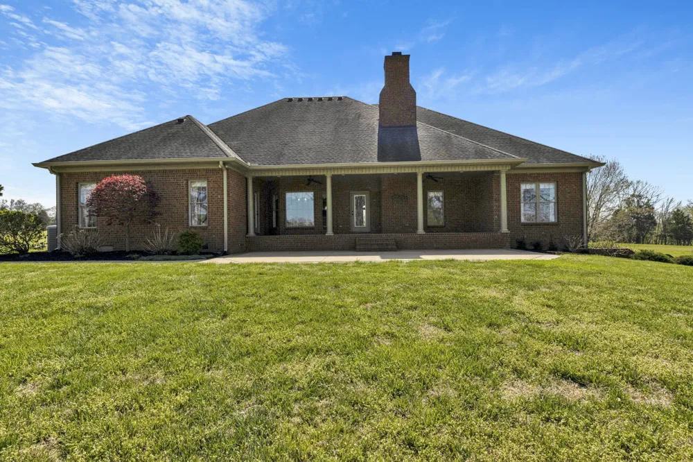 5144 Drake Rd Cedar Hill, TN 37032