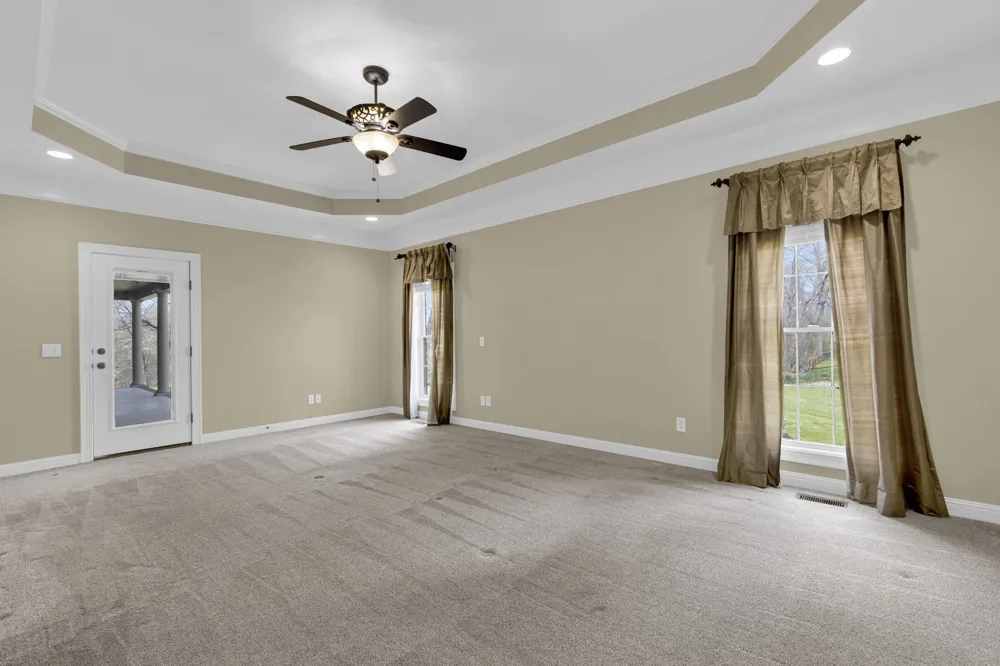 5144 Drake Rd Cedar Hill, TN 37032