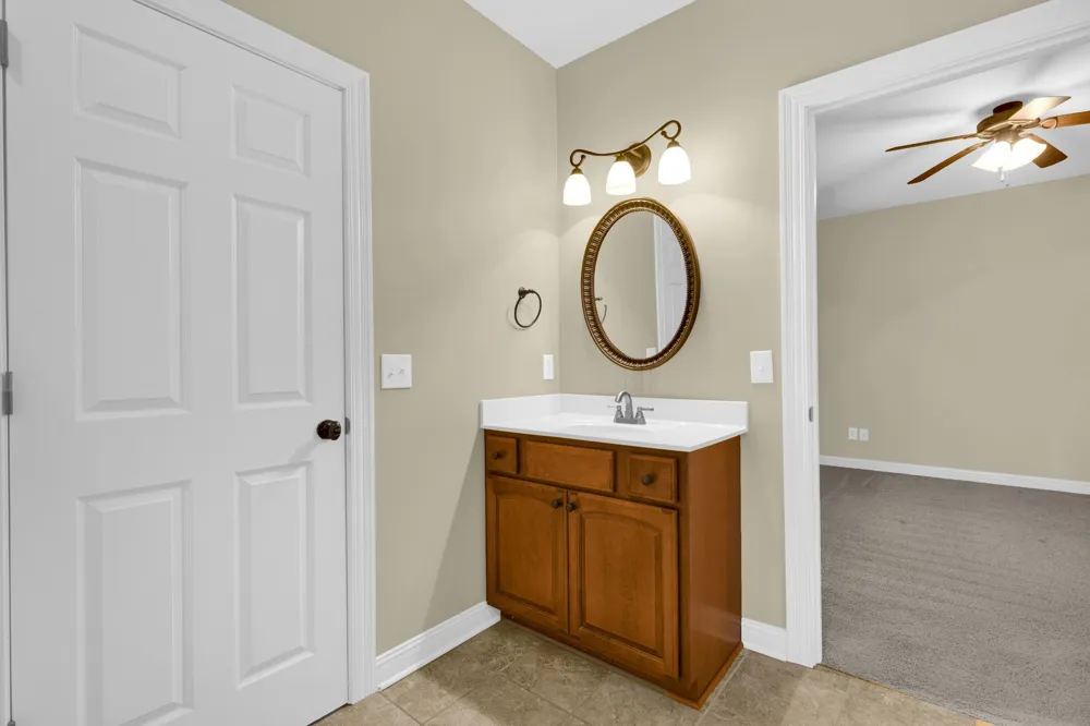 5144 Drake Rd Cedar Hill, TN 37032