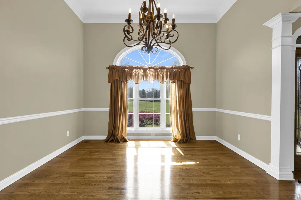 5144 Drake Rd Cedar Hill, TN 37032
