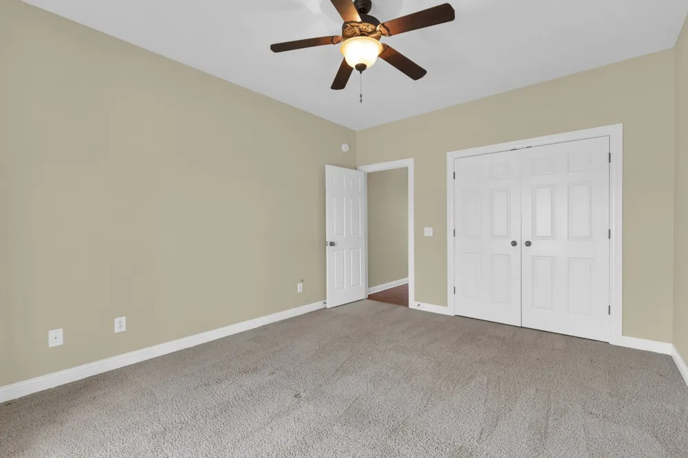 5144 Drake Rd Cedar Hill, TN 37032