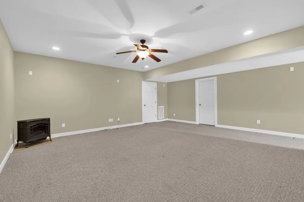 5144 Drake Rd Cedar Hill, TN 37032