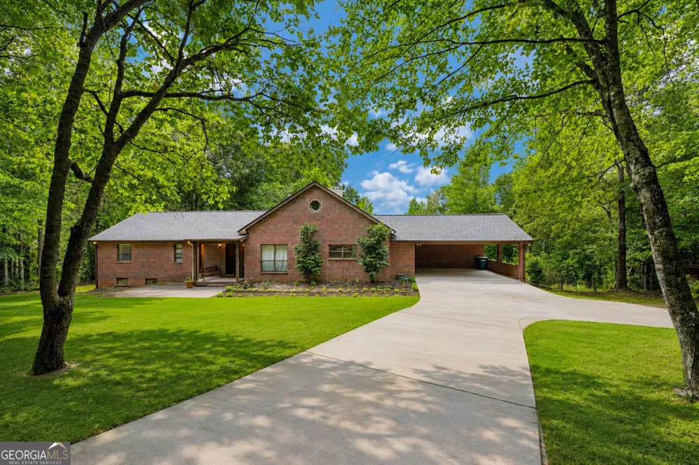 8137 Jenkins RD Winston, GA 30187