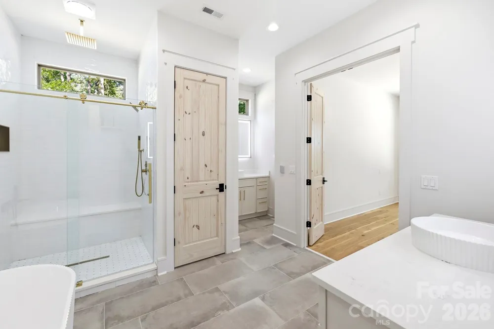 121 Deer Jump Trail Lake Lure, NC 28746