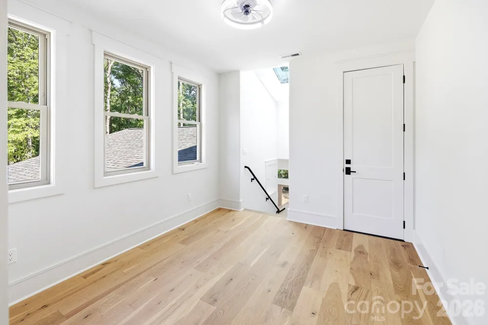 121 Deer Jump Trail Lake Lure, NC 28746