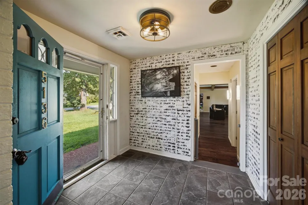 5136 Sherrill Drive Granite Falls, NC 28630