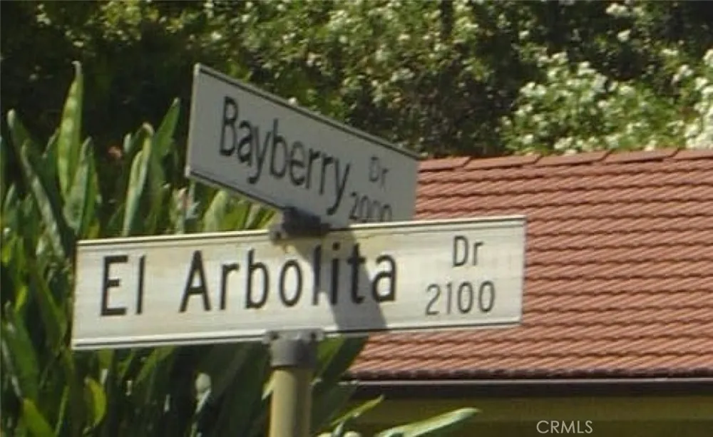 1990 Bayberry Drive Glendale, CA 91208