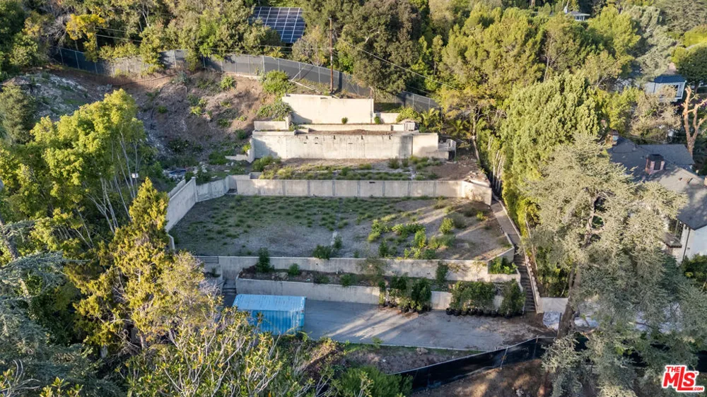 1185 Angelo Drive Beverly Hills, CA 90210