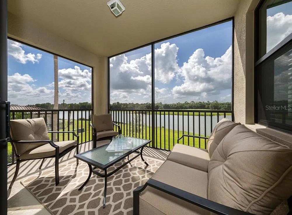 16904 VARDON TERRACE #202 Lakewood Ranch, FL 34211
