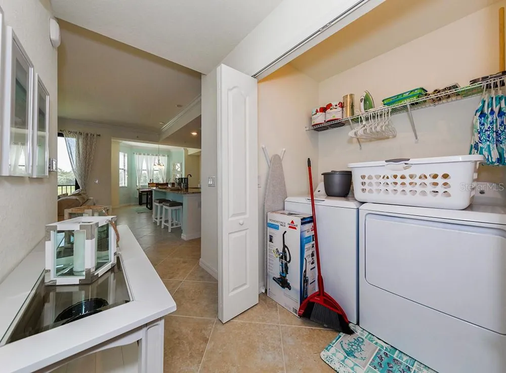 16904 VARDON TERRACE #202 Lakewood Ranch, FL 34211