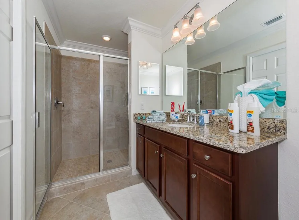 16904 VARDON TERRACE #202 Lakewood Ranch, FL 34211
