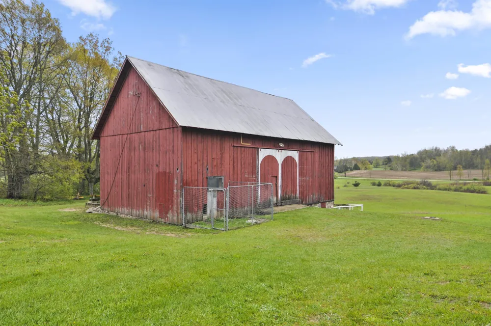 9901 S 41 ROAD Clam Lake Township, MI 49601