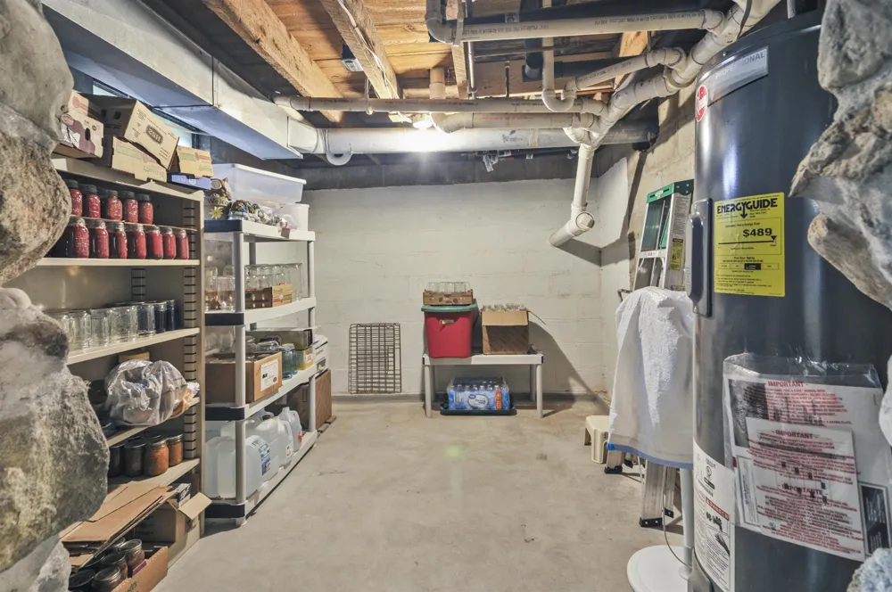 9901 S 41 ROAD Clam Lake Township, MI 49601