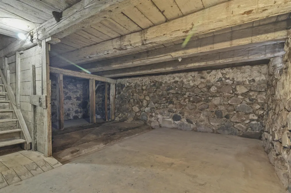 9901 S 41 ROAD Clam Lake Township, MI 49601