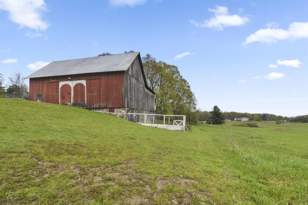 9901 S 41 ROAD Clam Lake Township, MI 49601