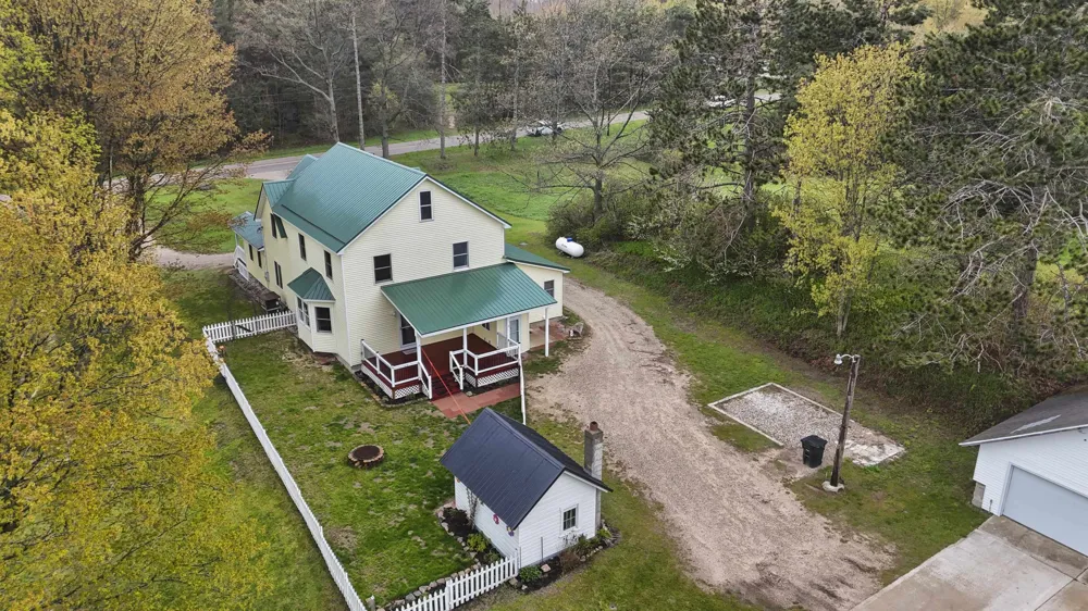 9901 S 41 ROAD Clam Lake Township, MI 49601