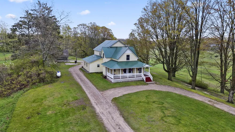 9901 S 41 ROAD Clam Lake Township, MI 49601