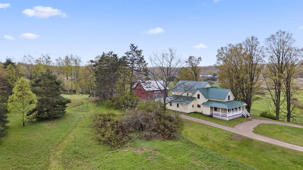 9901 S 41 ROAD Clam Lake Township, MI 49601