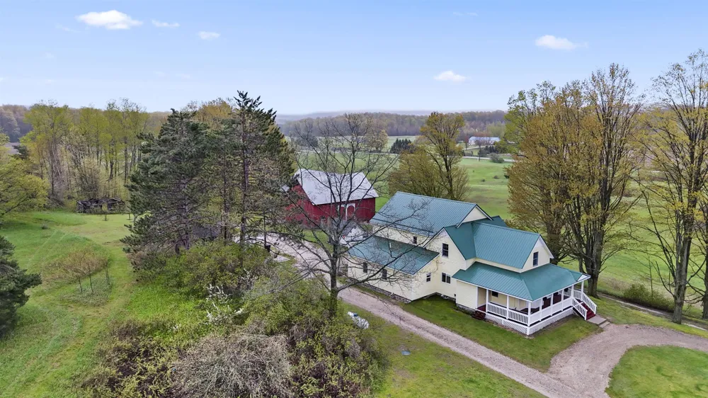 9901 S 41 ROAD Clam Lake Township, MI 49601