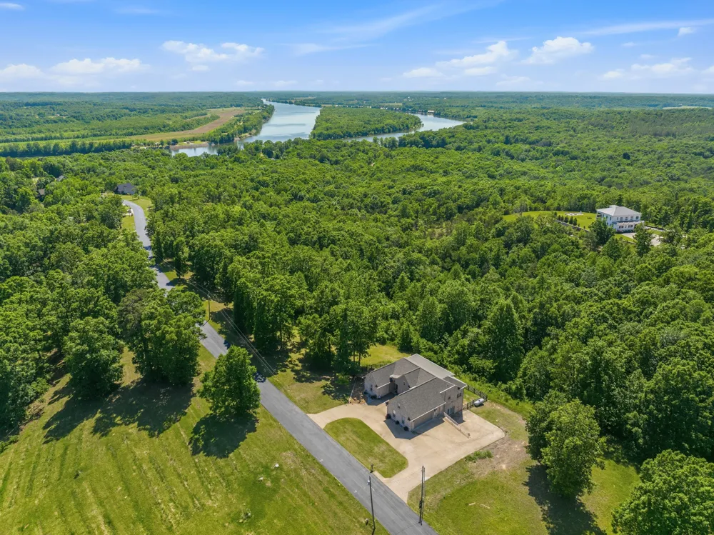 300 Rivers Edge Dr Bath Springs, TN 38311