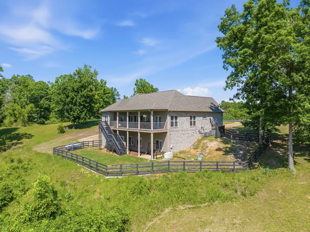 300 Rivers Edge Dr Bath Springs, TN 38311