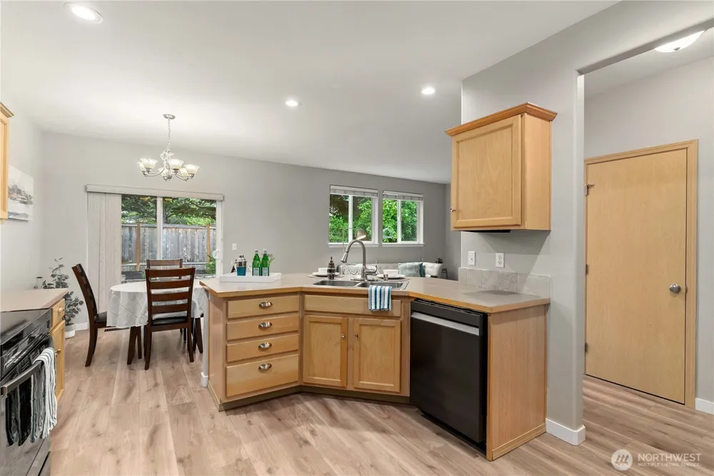 26834 226th Place SE Maple Valley, WA 98038