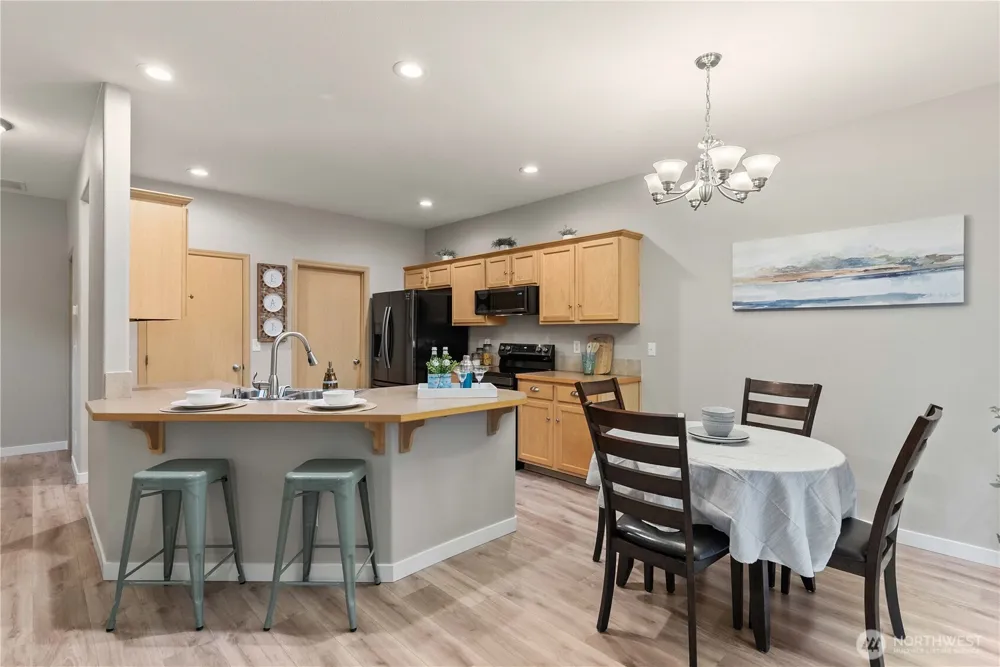 26834 226th Place SE Maple Valley, WA 98038