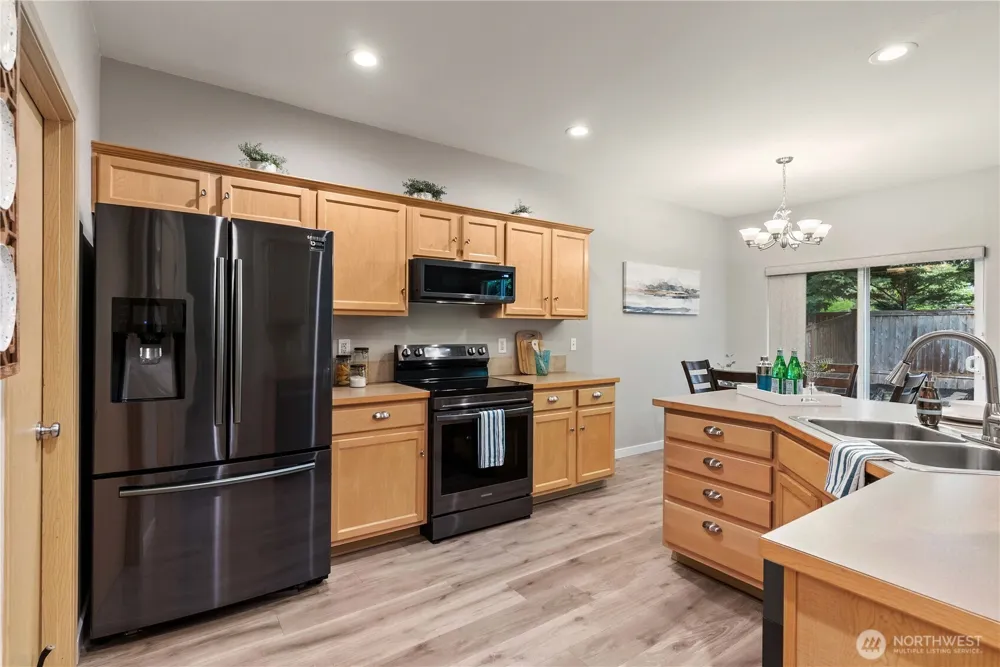 26834 226th Place SE Maple Valley, WA 98038
