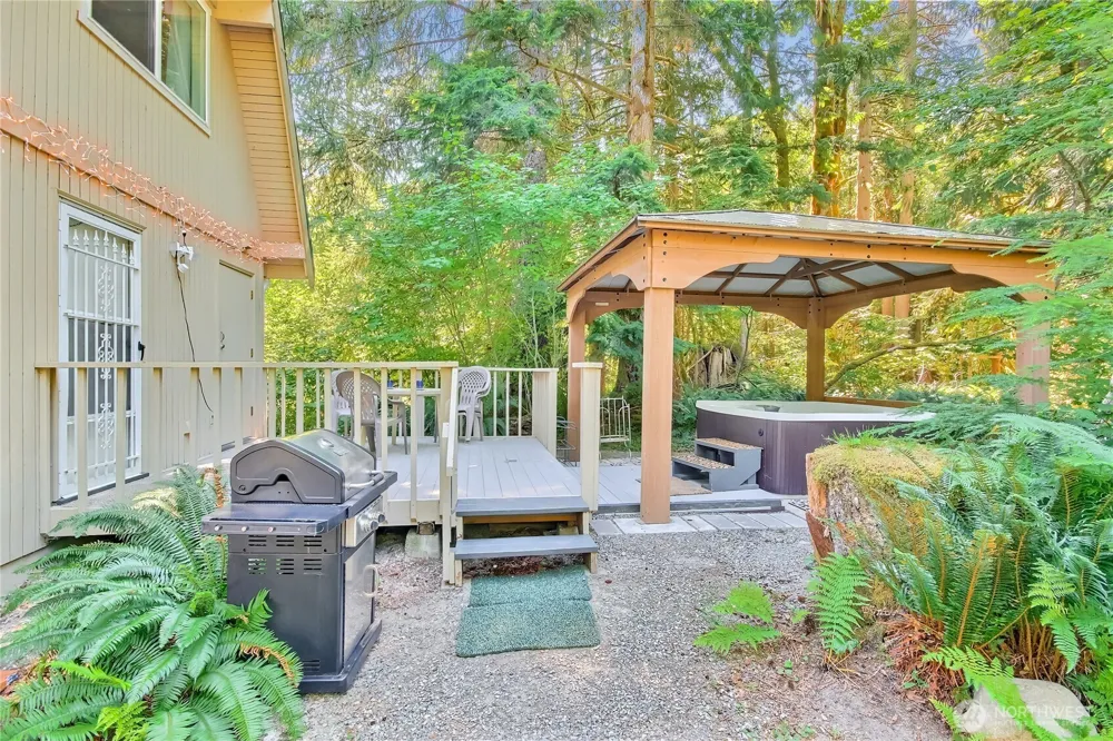 64455 NE 180th Street Baring, WA 98224
