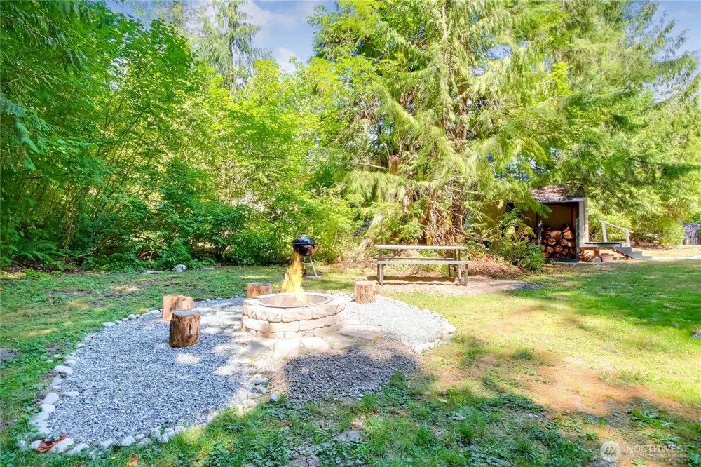 64455 NE 180th Street Baring, WA 98224